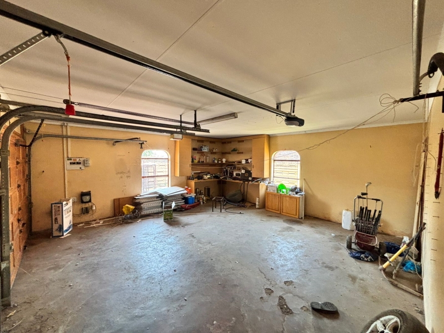 4 Bedroom Property for Sale in Parys Free State